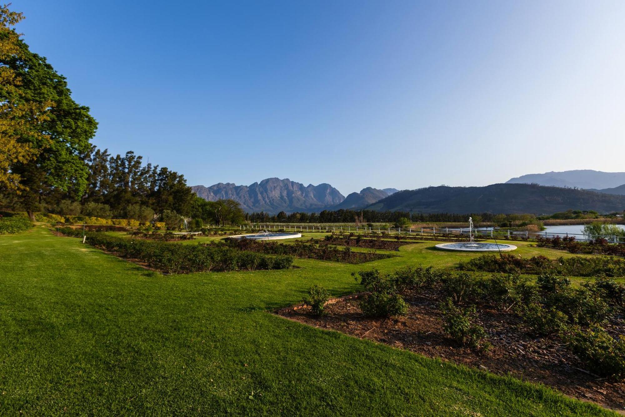 Villa La Terra De Luc Franschhoek Esterno foto